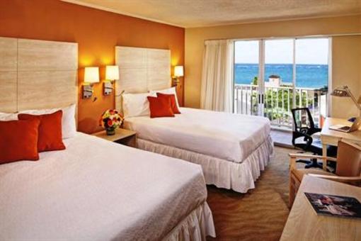 фото отеля Best Western Plus Condado Palm Inn & Suites