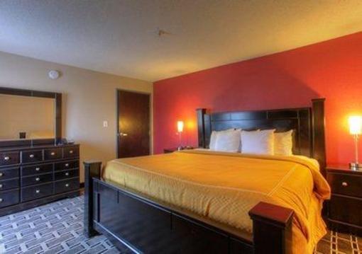 фото отеля Comfort Suites Airport Nashville