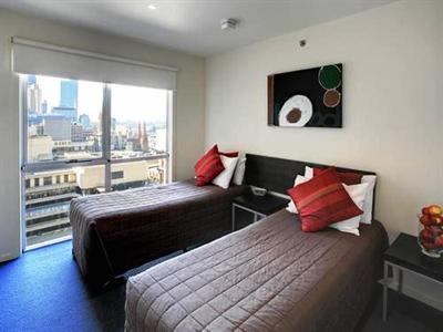 фото отеля Plum Serviced Apartments Collins Street Melbourne