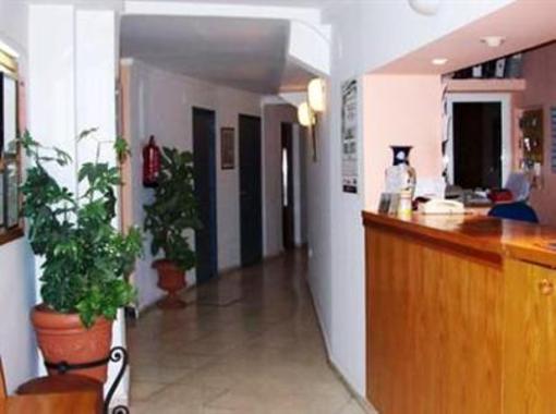 фото отеля Hostal Santa Catalina