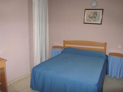фото отеля Hostal Santa Catalina