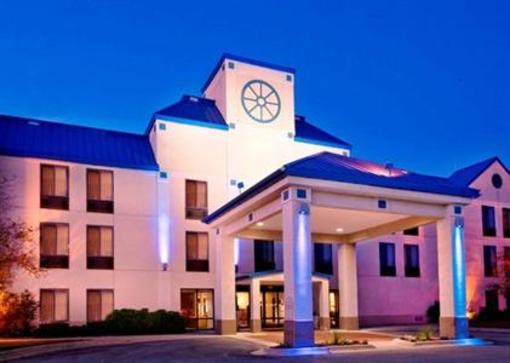 фото отеля Holiday Inn Express Cedar Rapids Collins Road