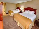 фото отеля Holiday Inn Express Cedar Rapids Collins Road