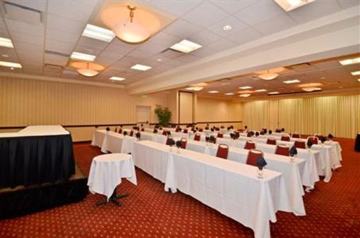 фото отеля Best Western Tacoma Dome Hotel