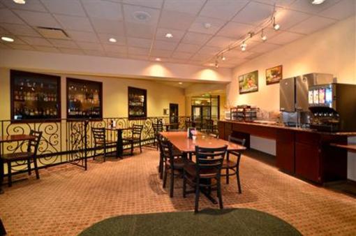 фото отеля Best Western Tacoma Dome Hotel