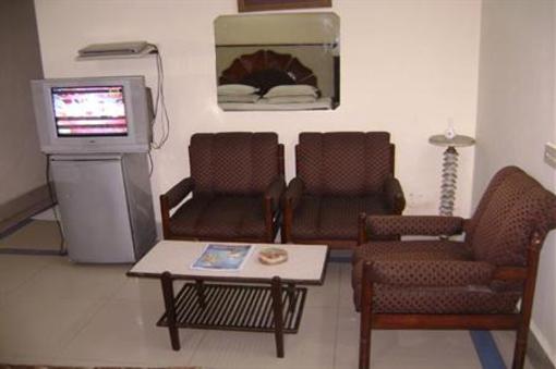 фото отеля Hotel Heera International