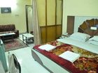 фото отеля Hotel Heera International