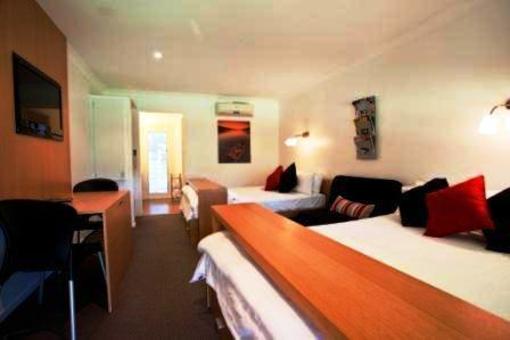 фото отеля Cedar Creek Lodges Mount Tamborine