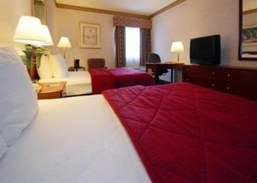 фото отеля Comfort Inn Boston