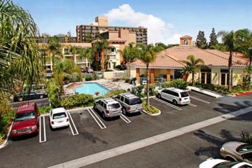 фото отеля Cortona Inn & Suites Anaheim Resort