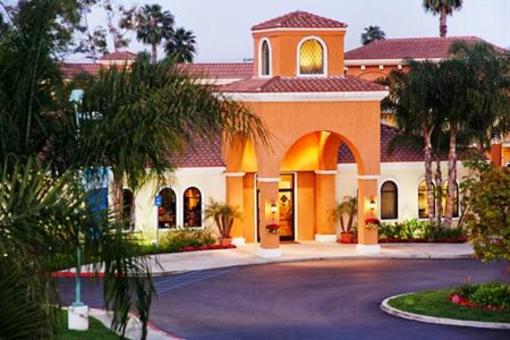 фото отеля Cortona Inn & Suites Anaheim Resort