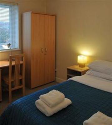 фото отеля Base Serviced Apartments The Docks