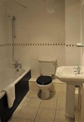 фото отеля Base Serviced Apartments The Docks
