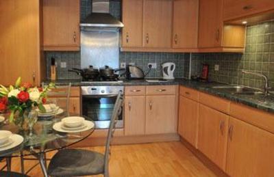 фото отеля Base Serviced Apartments The Docks