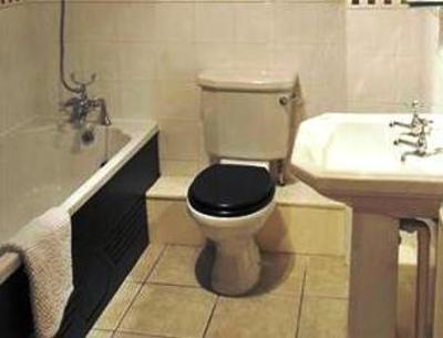 фото отеля Base Serviced Apartments The Docks