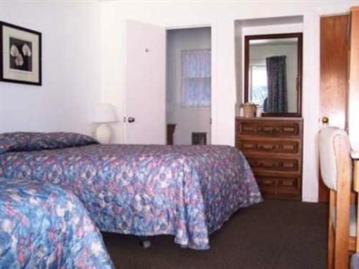 фото отеля Ferraris Crown Motel Kings Beach