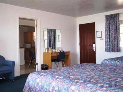 фото отеля Ferraris Crown Motel Kings Beach