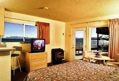 фото отеля Ferraris Crown Motel Kings Beach