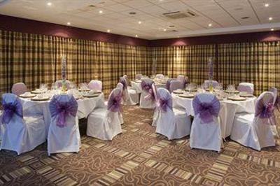 фото отеля Holiday Inn Stevenage