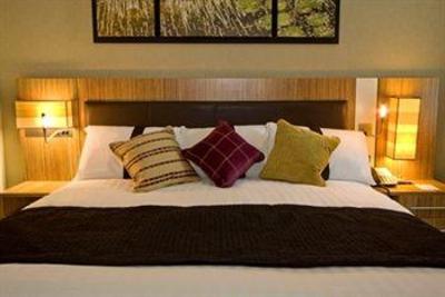 фото отеля Holiday Inn Stevenage