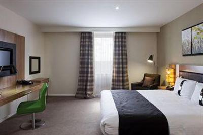 фото отеля Holiday Inn Stevenage
