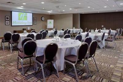 фото отеля Holiday Inn Stevenage