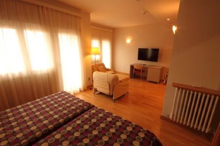 фото отеля Santa Maria Hotel Tudela
