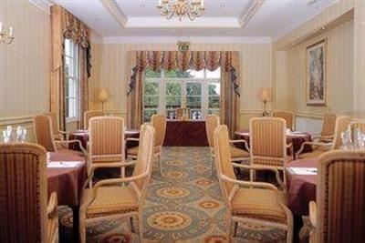 фото отеля Best Western St. Mellons Hotel