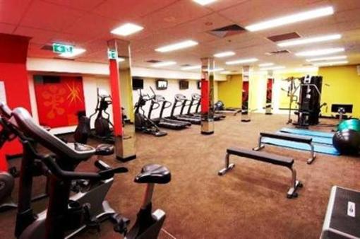 фото отеля Rydges Bell City Hotel & Residences