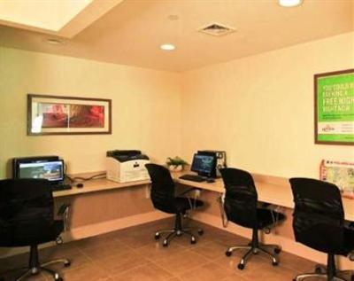 фото отеля La Quinta Inn & Suites Danbury
