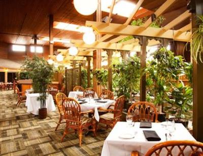 фото отеля BEST WESTERN Rainbow Country Inn