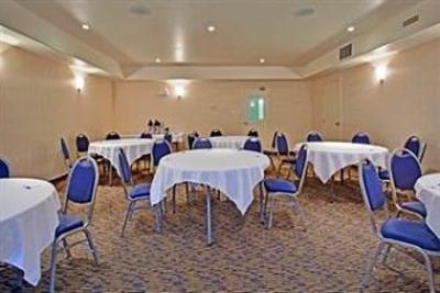 фото отеля Holiday Inn Express Hotel & Suites Swift Current