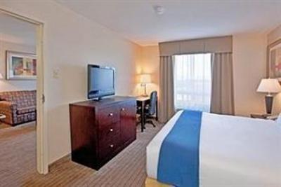 фото отеля Holiday Inn Express Hotel & Suites Swift Current