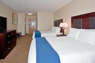 фото отеля Holiday Inn Express Hotel & Suites Swift Current