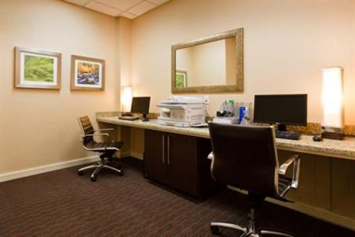 фото отеля Holiday Inn Colorado Springs (Airport)