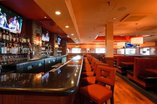 фото отеля Holiday Inn Colorado Springs (Airport)