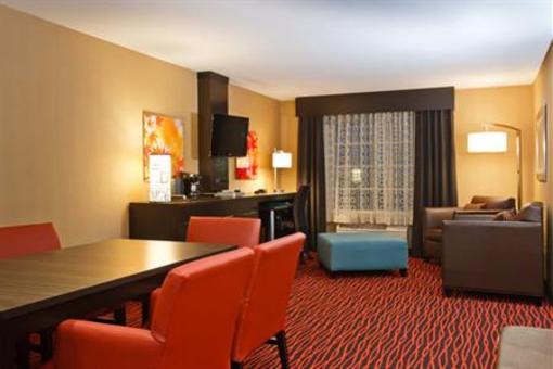 фото отеля Holiday Inn Colorado Springs (Airport)