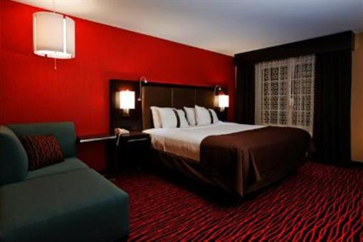 фото отеля Holiday Inn Colorado Springs (Airport)