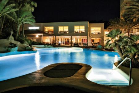 фото отеля Aparthotel Be Live La Calita Sant Llorenc Des Cardassar
