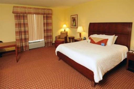 фото отеля Hilton Garden Inn Morgantown