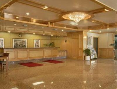 фото отеля Ramada Plaza Anaheim Resort