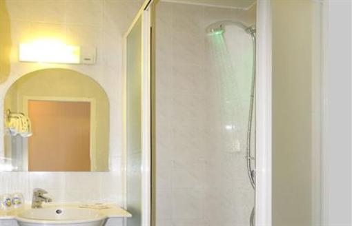 фото отеля Hotel Roi Soleil Colmar