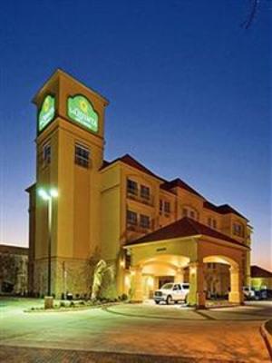 фото отеля La Quinta Inn & Suites Bedford