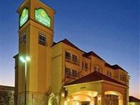La Quinta Inn & Suites Bedford