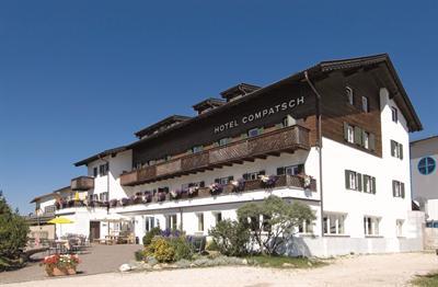 фото отеля Seiser Alm Compatsch Hotel Kastelruth