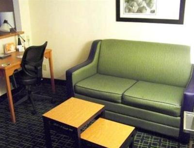 фото отеля Fairfield Inn & Suites Bismarck North
