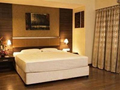 фото отеля Residence Hotel Mumbai