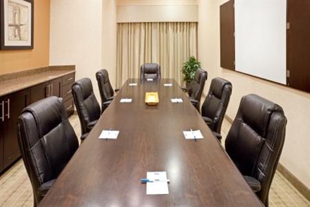 фото отеля StayBridge Suites DFW Airport North