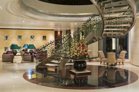 фото отеля Crowne Plaza Hotel Beirut