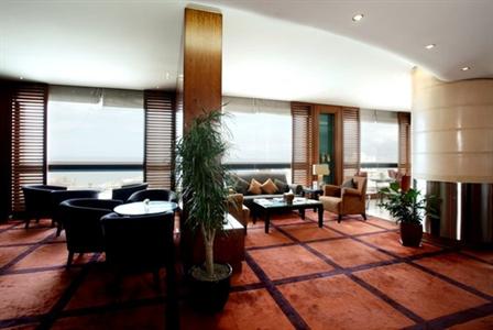 фото отеля Crowne Plaza Hotel Beirut